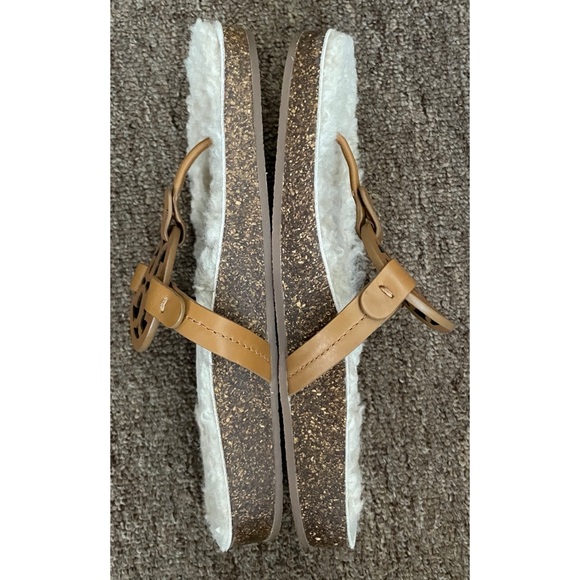 Tory Burch Miller Cloud Shearling Thong Sandals - Picture 3 of 4